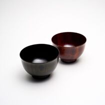 Lacquerd Bowls (black and red)